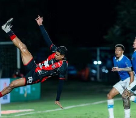 Vitória bate o Grêmio, encerra jejum e ganha fôlego no Brasileiro