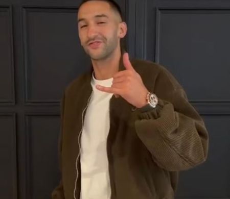 Ziyech embarca para o Rio e manda recado para torcida do Botafogo