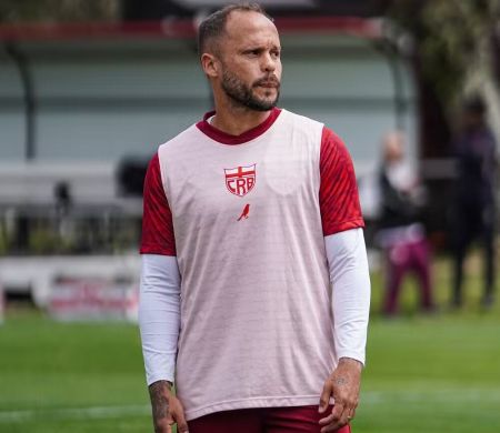 Fábio Matias tem retornos e deve usar força máxima contra o Operário-PR