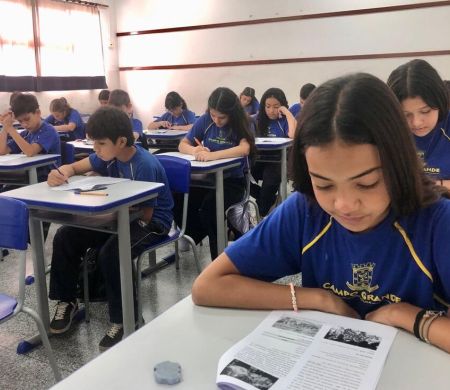 Alunos da Reme fazem simulado para identificar dificuldades de aprendizagem