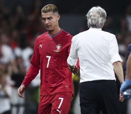 Cristiano Ronaldo usa títulos para reduzir multa de R$ 1,4 mil