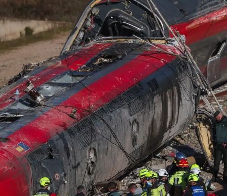 Tragédia ferroviária na Espanha deixa pelo menos 30 mortos