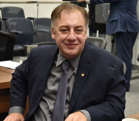 Foragido, ex-deputado&nbsp;<span style=