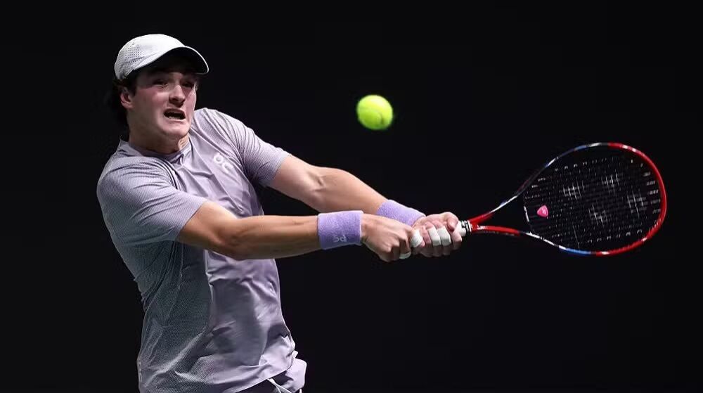 João Fonseca vence na estreia no Masters 1000 de Paris (Foto: Getty Images)
