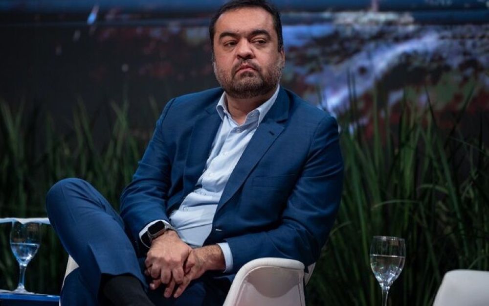 Se dá para ajudar, ajuda. Se não dá, a gente vai tocar a vida", disse Castro. (Foto: Reprodução)