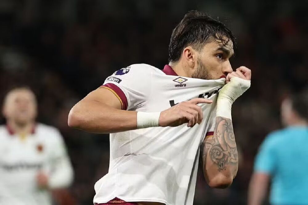 Lucas Paquetá pelo West Ham (Foto: Adrian Dennis/AFP)