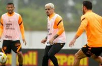 Corinthians aposta na Arena para abrir vantagem contra o Boca