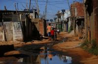 Cerca de 1,2 milhão de brasileiros vivem em casas sem qualquer tipo de banheiro