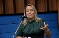 Lia Nogueira propõe parceria para atender residencial em Campo Grande