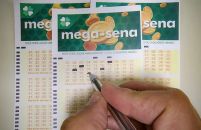 Mega-Sena deve pagar R$ 6 milhões em prêmio no sorteio desta quinta-feira