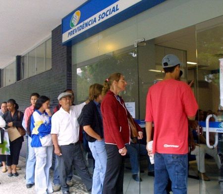 Orçamento de 2025 prevê quase R$ 1 trilhão para despesas com a Previdência Social