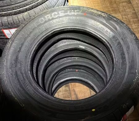 Megaoperação da Polícia Federal apreende mais de 4 mil pneus contrabandeados