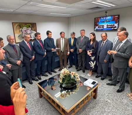 Deputados acionam MPF contra calote da CCR na BR-163 e pedem suspensão de leilão