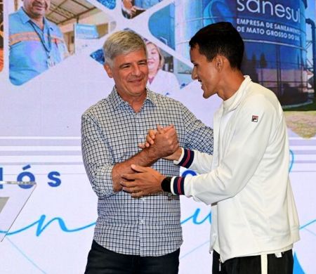 Sanesul anuncia parceria com o paratleta olímpico Yeltsin Jacques