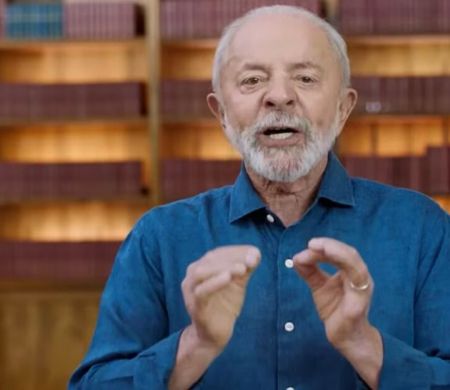 Lula reafirma isenção de IR para abaixo de R$ 5.000 e cita fraude no INSS em discurso na TV