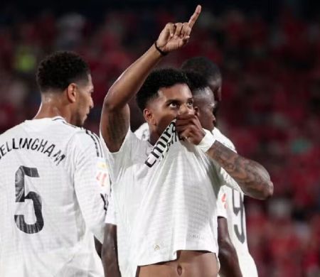 Arsenal, da Inglaterra, faz consulta pelo atacante Rodrygo, do Real Madrid, diz jornal