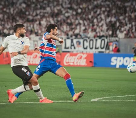 Fortaleza e Colo-Colo voltam a se enfrentar após invasão da torcida no Chile 