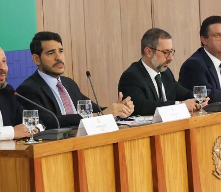Aposentados podem indicar descontos indevidos a partir do próximo dia 14