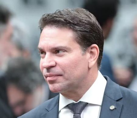 Supremo já tem maioria para manter ação penal contra Ramagem por três crimes