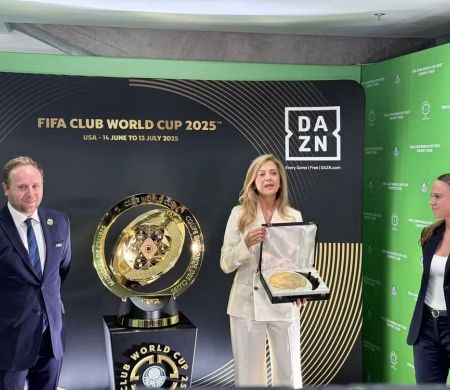 Leila nega contato da CBF e diz que Palmeiras abriu conversas para renovar com Abel 