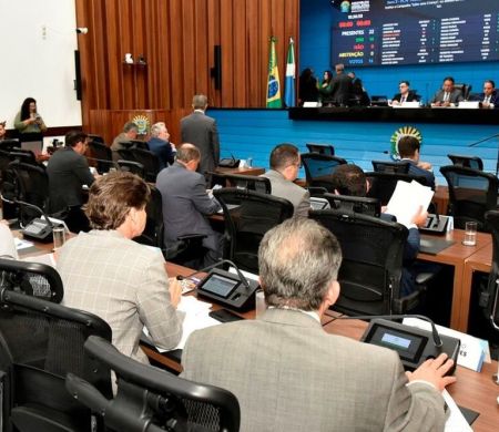 Deputados estaduais devem votar quatro projetos na sessão desta quarta