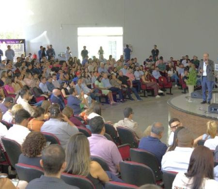 Governo inicia por Coxim encontros sobre gestão pública e o desenvolvimento 