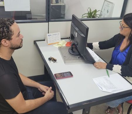 Último dia útil da semana tem mais de 1.800 vagas na Funsat