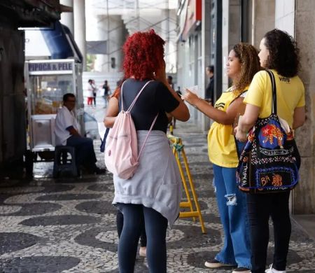 Nascidos em maio e junho recebem hoje parcela de R$ 200 do Pé-de-Meia