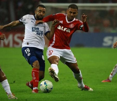 Inter elimina o Bahia e vai às oitavas como líder do grupo
