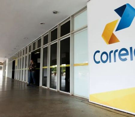 Aposentados do INSS podem contestar descontos indevidos nos Correios