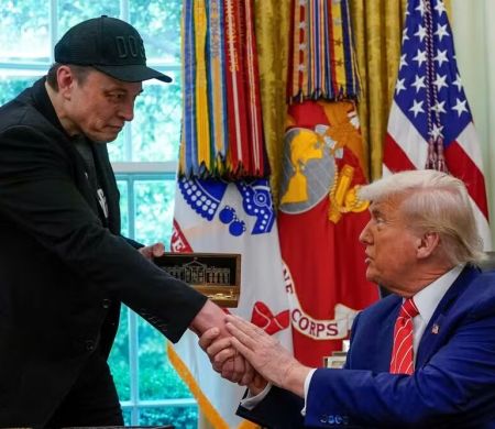 Musk chama de 'escandaloso e eleitoreiro' projeto de lei orçamentária de Trump