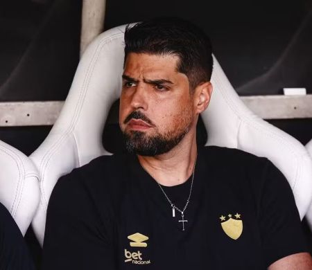 Técnico António Oliveira é demitido pelo Sport após 4 jogos