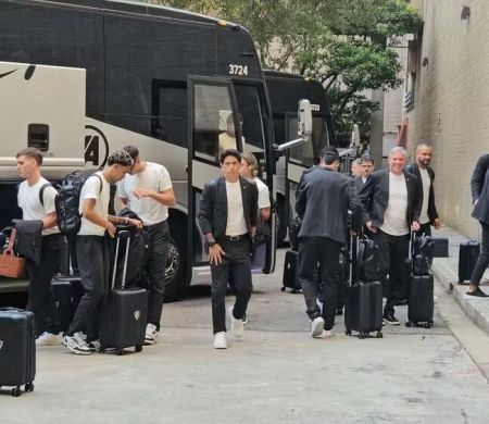 Flu é 1º brasileiro a desembarcar nos EUA para Copa de Clubes