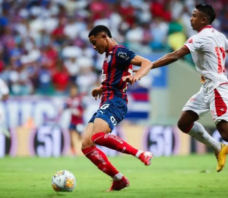 Pela Copa do Nordeste, Bahia garante melhor campanha e elimina o Náutico