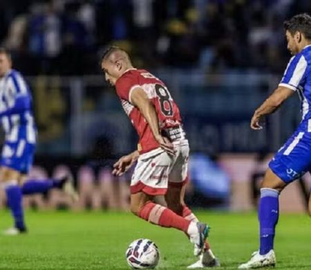 Com gol de falta no fim, Avaí bate o CRB na Ressacada pela Série B