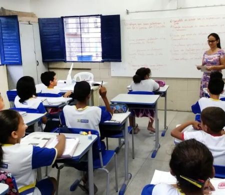 Prova Nacional Docente 2025 tem edital divulgado pelo Inep
