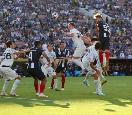 Inter de Milão busca empate contra o Monterrey pelo Mundial