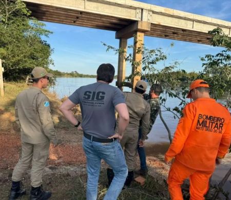Sumiço de médica após salto de ponte mobiliza buscas no Rio Ivinhema