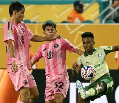 Palmeiras arranca empate do Inter Miami e pega o Botafogo