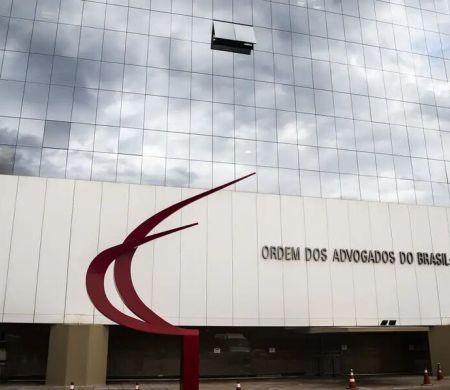 OAB proíbe inscrição de candidatos condenados por crimes raciais