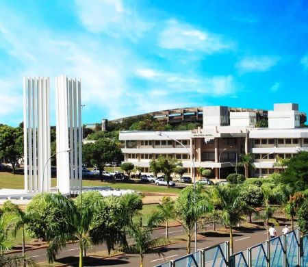 Criminosos invadem câmpus da UFMS e assaltam estudantes 