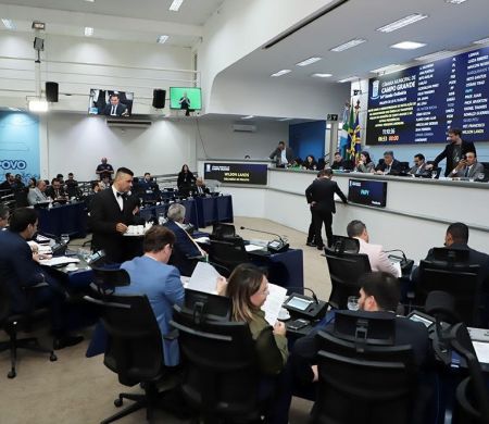 Câmara aprova ar-condicionado obrigatório em novos ônibus