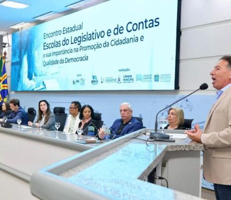Gerson quer Escolas do Legislativo contra conteúdos rasos nas redes