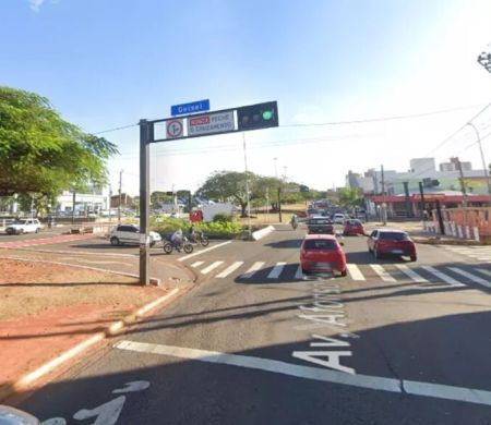 Motorista foge após atropelar e matar pedestre no centro da Capital 
