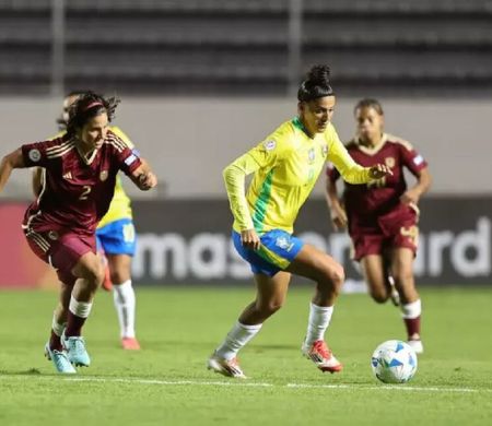 Seleção feminina enfrenta hoje a lanterna Bolívia pela Copa América 