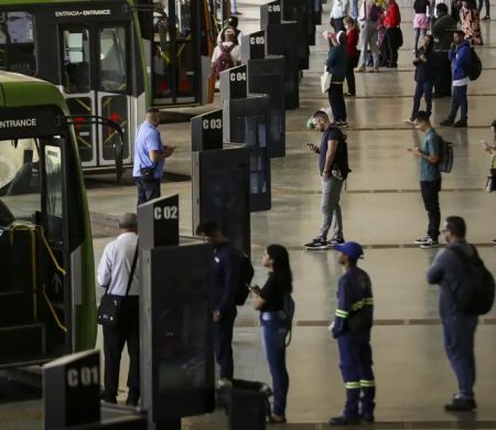20,5 mi de brasileiros não têm acesso à internet, diz pesquisa 