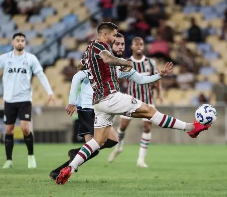 Fluminense vence Grêmio, encerra jejum e dorme no G8 do Brasileirão