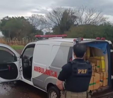 Mais de 1 t de maconha é apreendida em falsa ambulância em MS