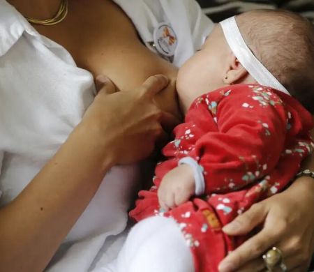 Campanha Mundial de Amamentação promove a preservação da vida