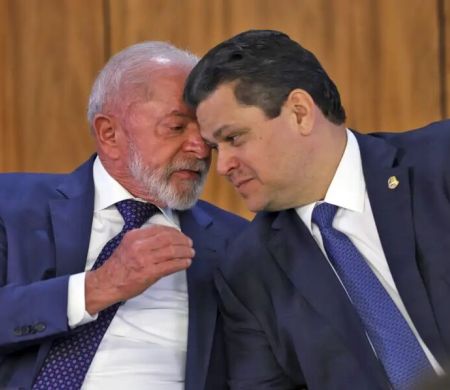 Após pacote, Lula diz que agora a bola está com o Congresso